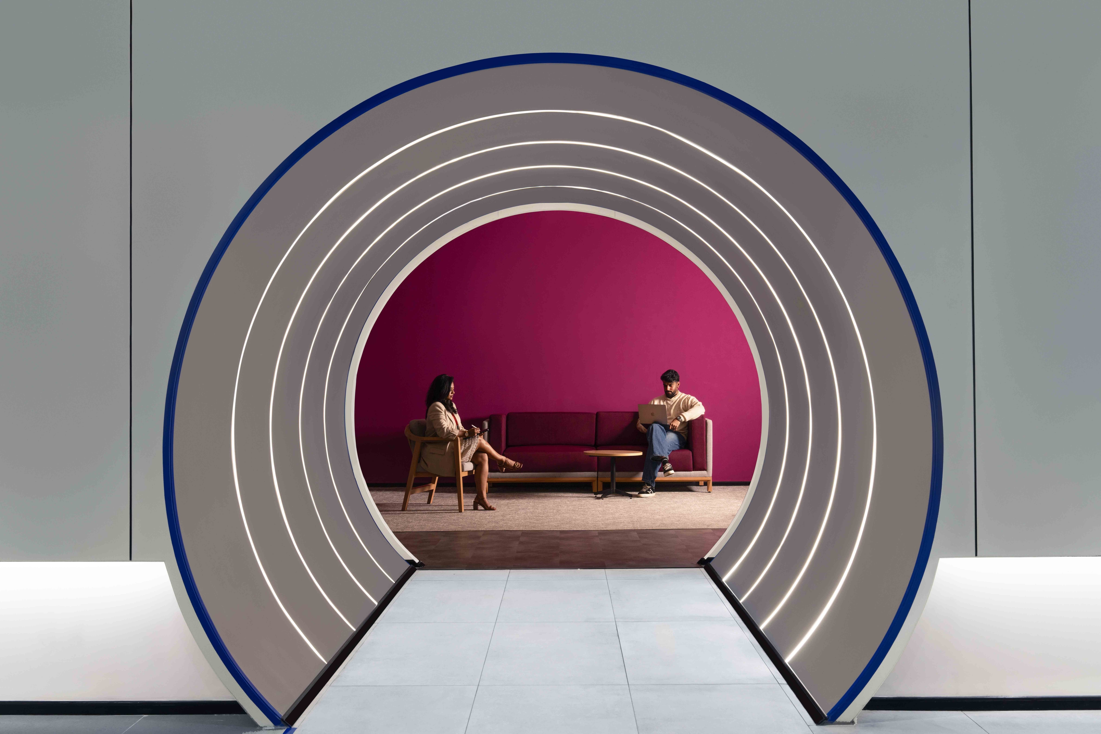 main/case-studies/rolls-royce-bangalore/rolls-royce-gcc-innovation-hub-bangalore.jpg